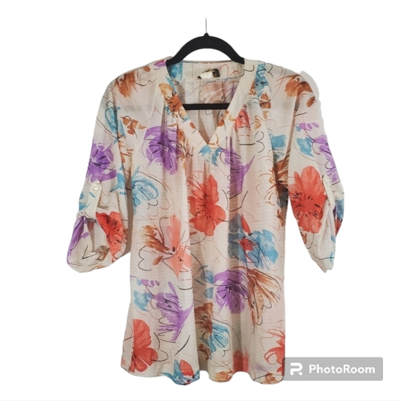 Vintage Tops - Vintage 1960s Wash N'Wear floral blouse